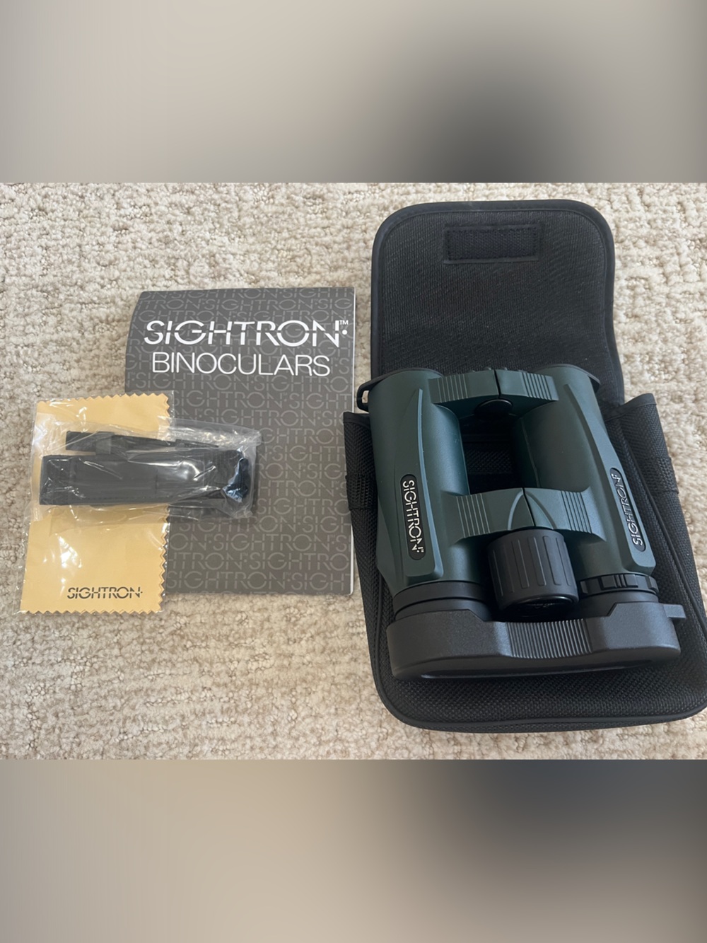 Sightron 8×32 Phase Coated Waterproof Binoculars - Black